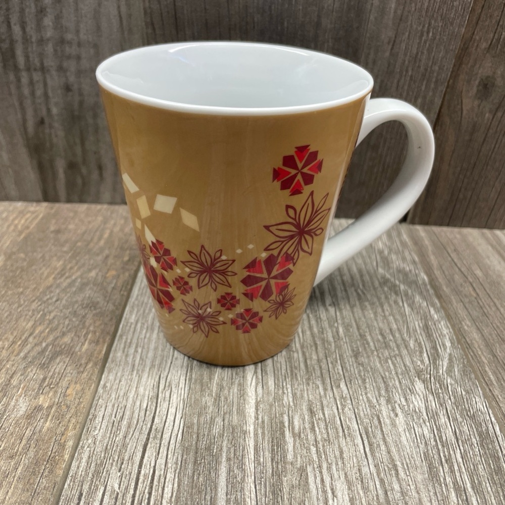 Starbucks 2013 Holiday Poinsettia 14oz Coffee Cup Mug Red Flower Christmas